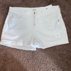 White old navy jean shorts
